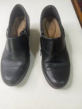 Clarks Black Leather Mary Jane Low Heel Comfort Shoes Side Zip Women’s 6